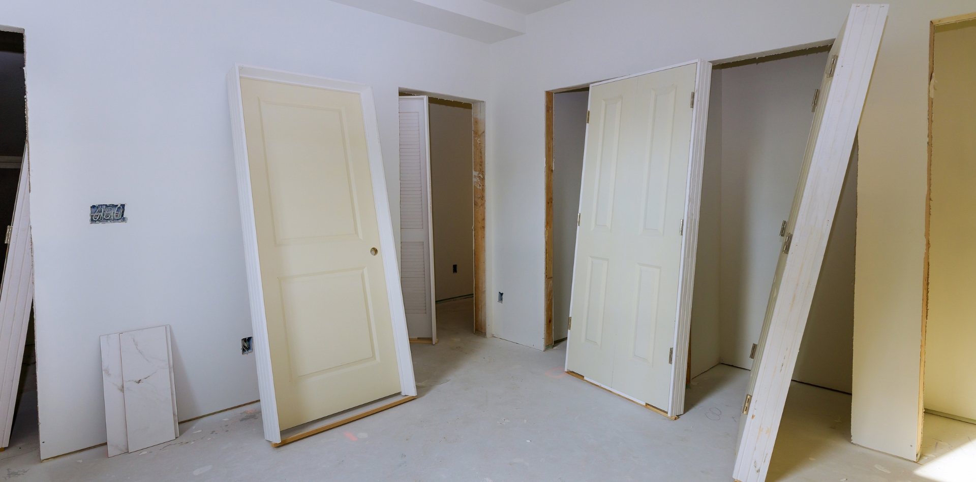 about-us Installazione di porte interne a sanremo